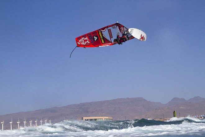 Iballa flying high - PWA Pozo World Cup 2012 ©  John Carter / PWA http://www.pwaworldtour.com